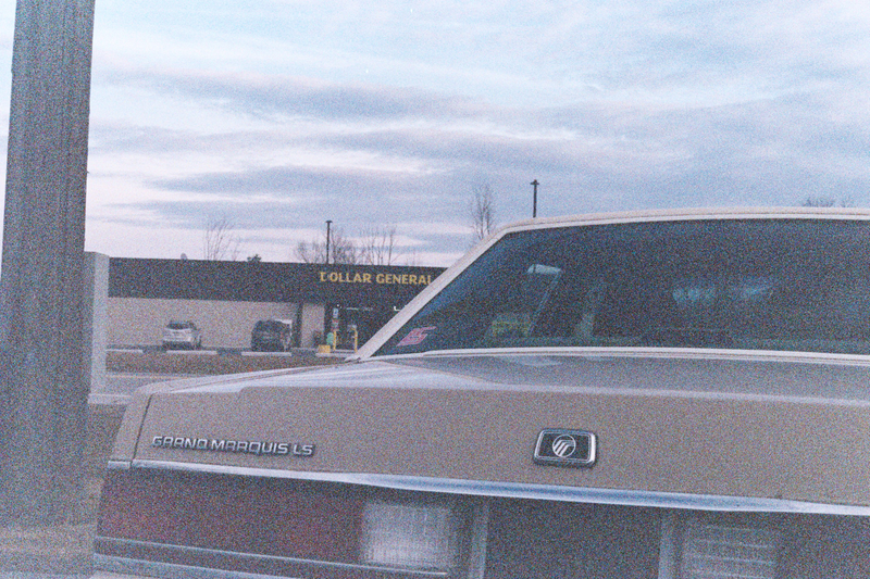 Illustration for article titled So I tried shooting Natura1600 at dusk/night